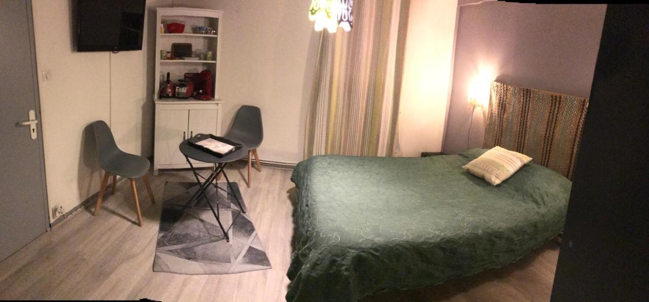 Chambre La Garenne Saint-Vivien-de-Blaye Eksteriør billede
